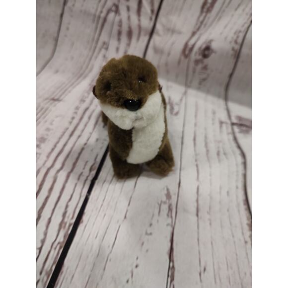Vintage KM International Fuzzy Realistic Otter Plush Stuffed animal 8in posable - Picture 2 of 6